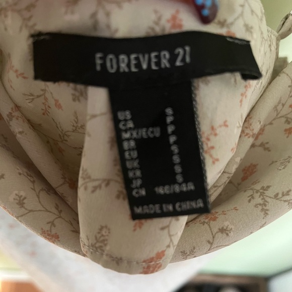 Forever 21 Floral Mini Dress Womens Small - Picture 3 of 6